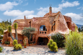 Terracotta House (clay) - private with entrances